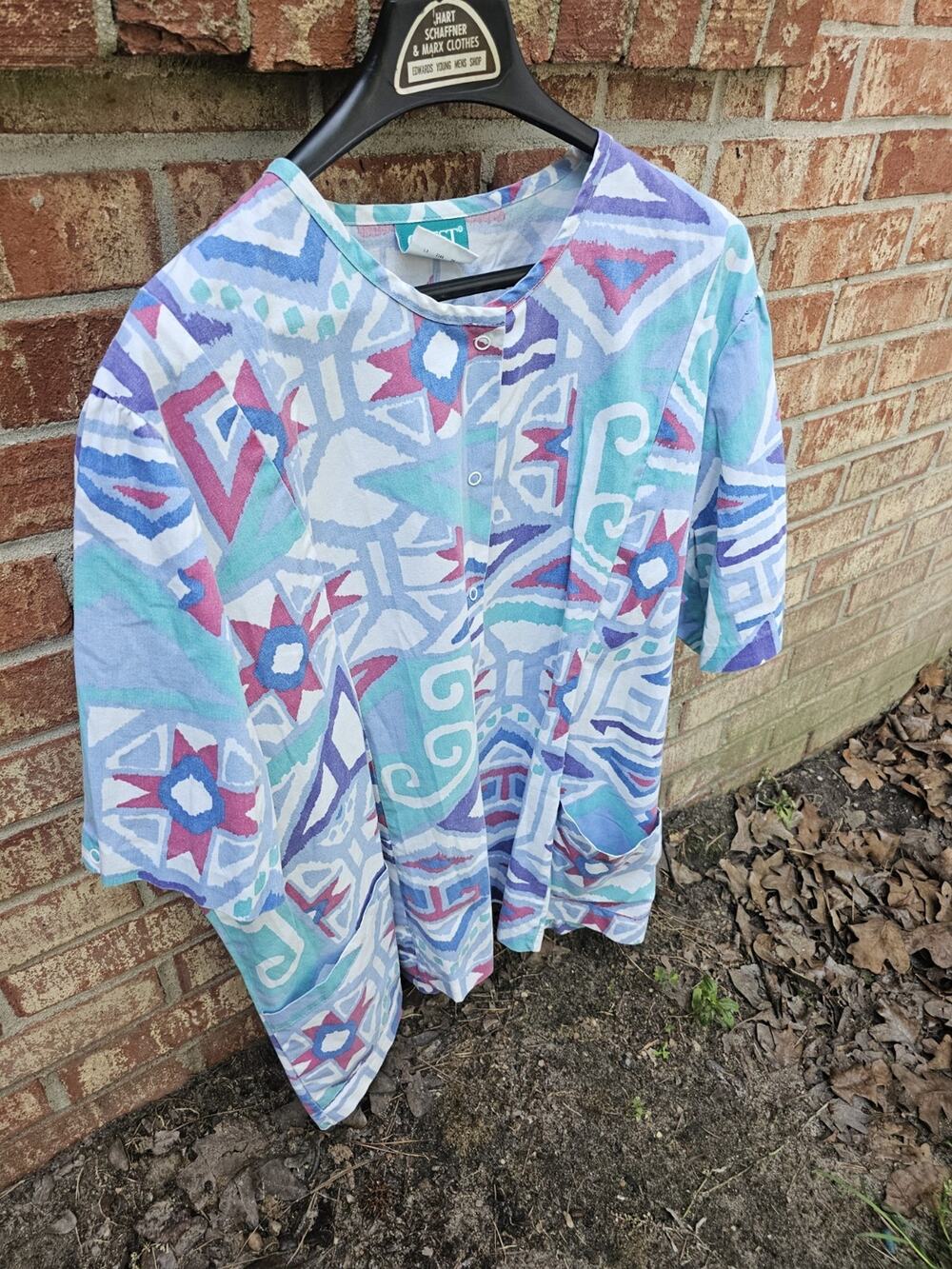 Vtg Crest Snap Front Scrub Top Womens 2X Made In USA Geometric Abstract Cardigan
